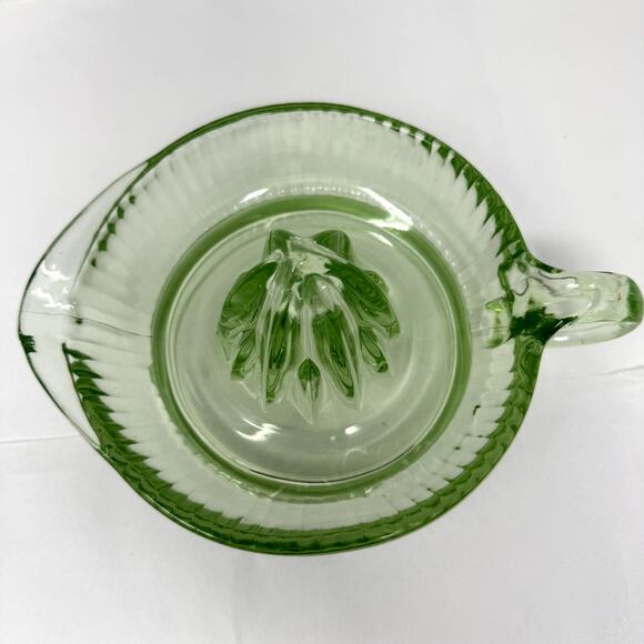 Vintage Green Uranium Glass Juicer Reamer Ribbed UV Glow Depression 1930s Spout - Picture 3 of 7